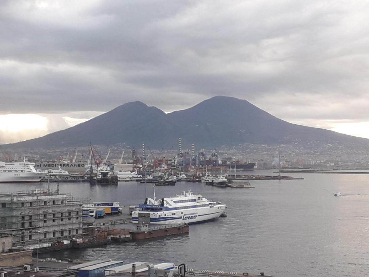 Appartement Molo 33 Napoli Extérieur photo